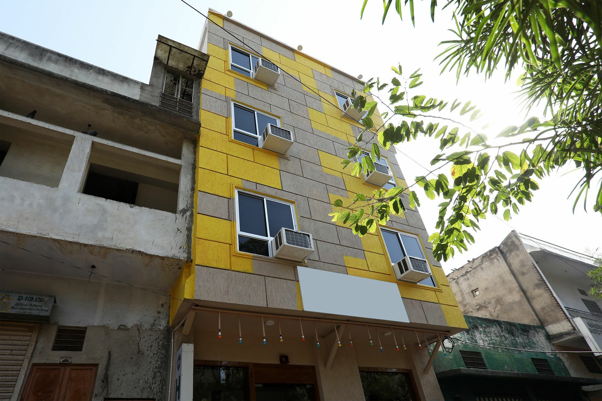 Oyo 10228 Hotel Chandramouli Divisione di Divisione di Jaipur Esterno foto
