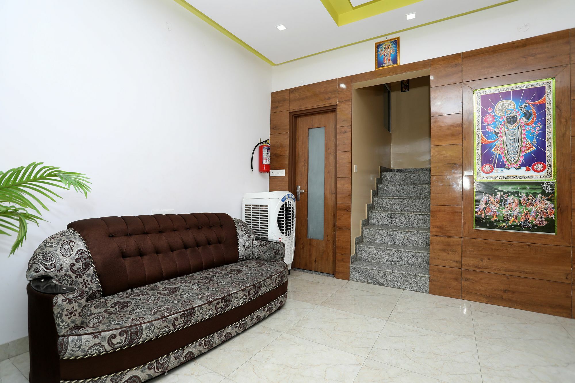 Oyo 10228 Hotel Chandramouli Divisione di Divisione di Jaipur Esterno foto